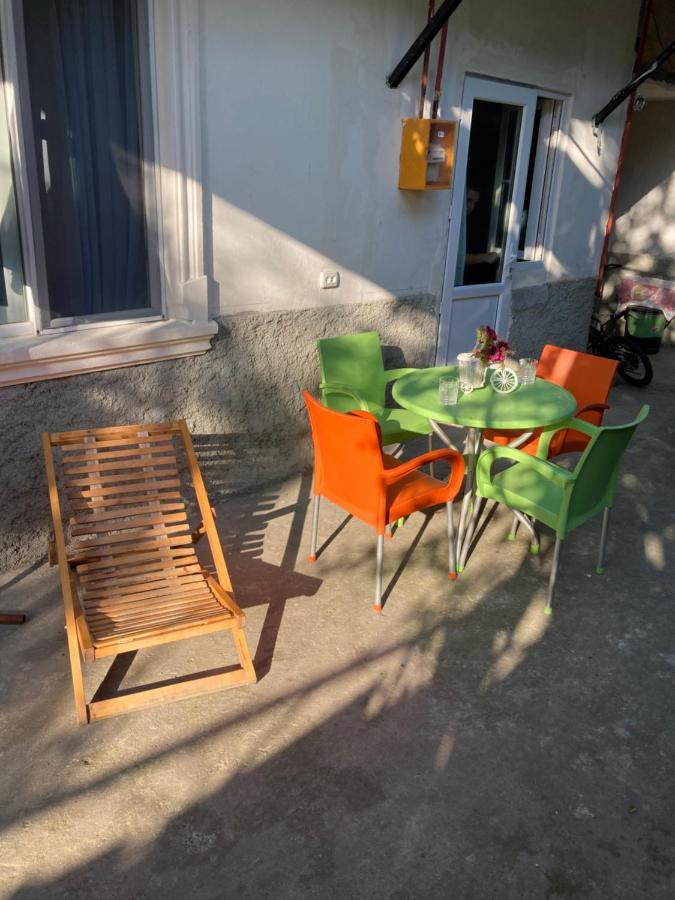 Guest House Barbi Batumi Eksteriør bilde